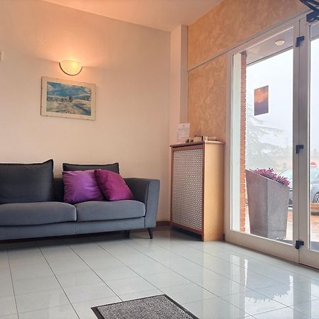 Hotel Crocenzi Σαν Μαρίνο Εξωτερικό φωτογραφία