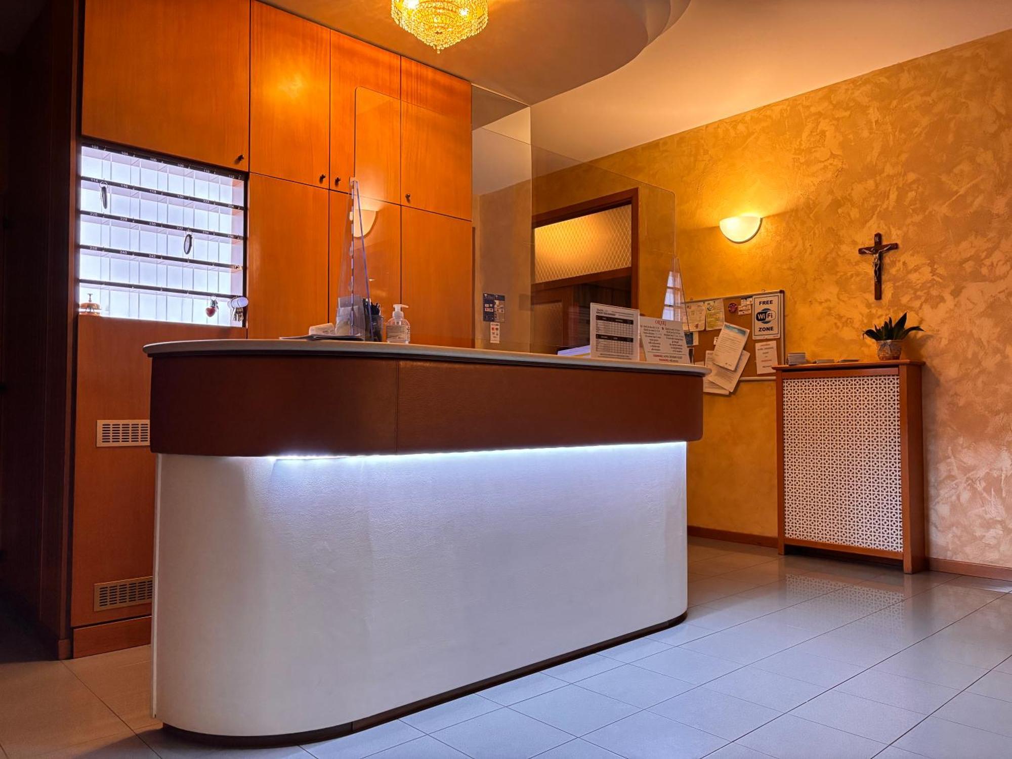 Hotel Crocenzi Σαν Μαρίνο Εξωτερικό φωτογραφία